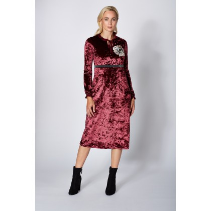 Verträumtes Samtkleid IDA mit filigraner Stickerei /