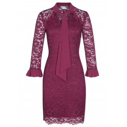 Bezauberndes Spitzenkleid SARAH mit Schluppe und Volantsdetails /