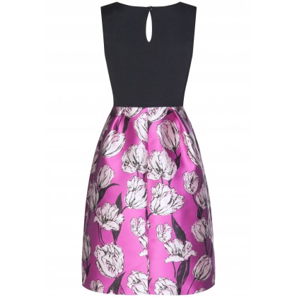 Schwungvolles Kleid NORA mit femininem Blumen-Muster /