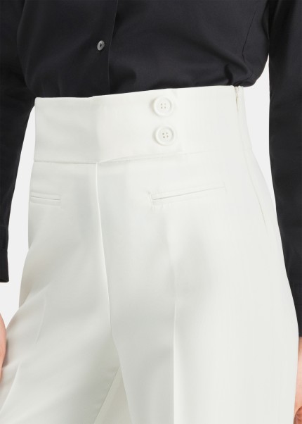 COREANA, WHITE 