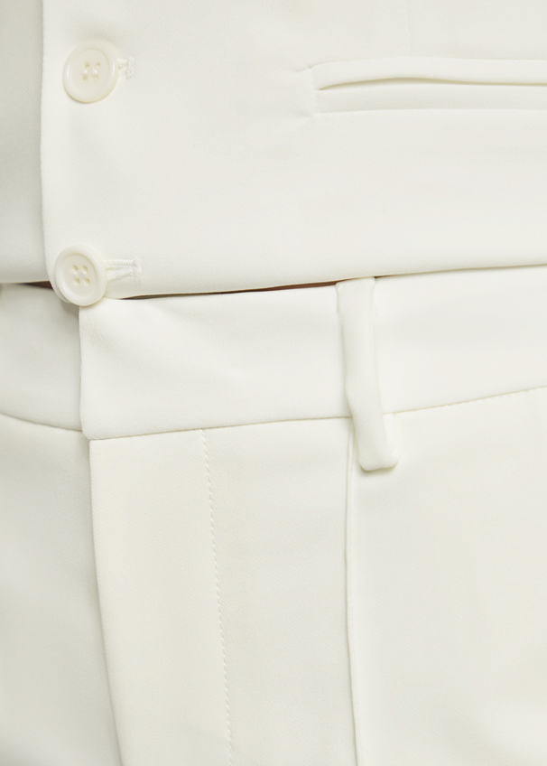 LUGIWI, White 