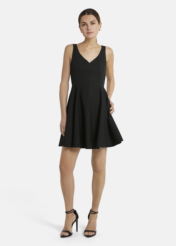 Owiletta, Black Rückansicht